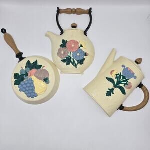 VTG Homco Kitchen Wall Art Hangings Skillet Teapot Coffee Pot Floral 3 Pieaces